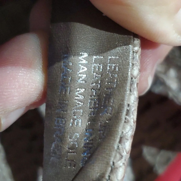 Tory Burch taupe grey reptile embossed cork wedges strappy - Picture 9 of 10